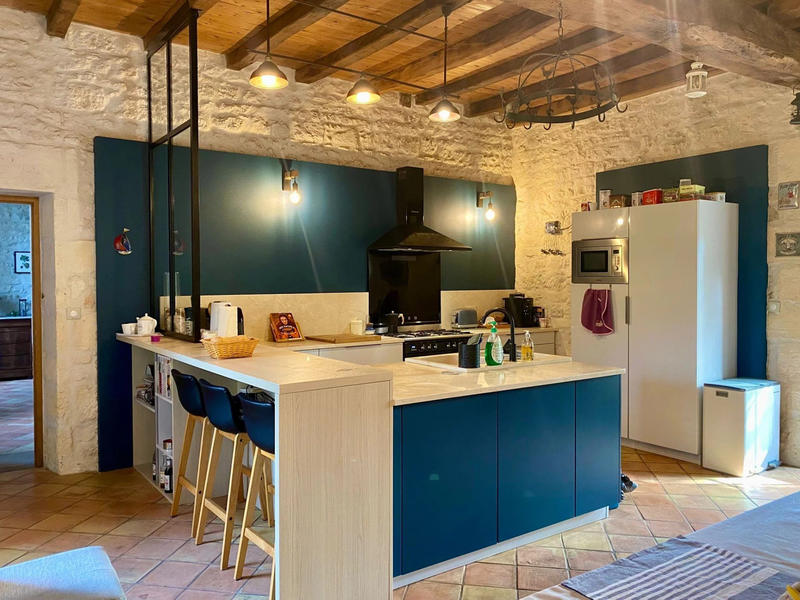 Maison - 594 m² - 15 pièces