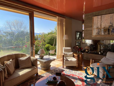 Maison - 170 m² - 7 pièces