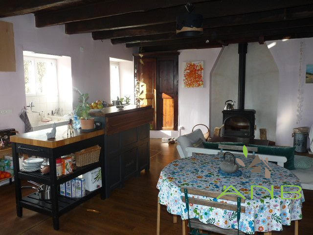 Maison ancienne - 89 m² - 4 pièces