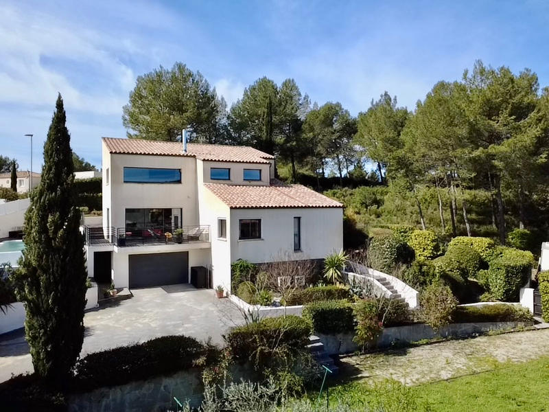 Maison d'architecte - 170 m² - 4 pièces