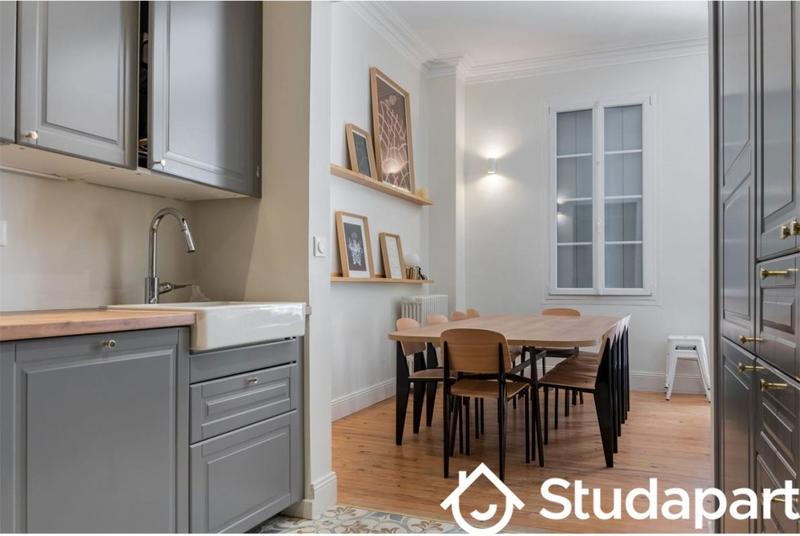 Chambre - 14 m² - 1 pièce