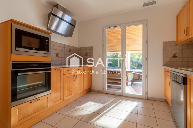 Maison - 145 m² - 6 pièces