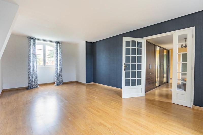 Maison - 170 m² - 4 pièces