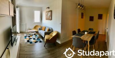 Chambre - 12 m² - 1 pièce