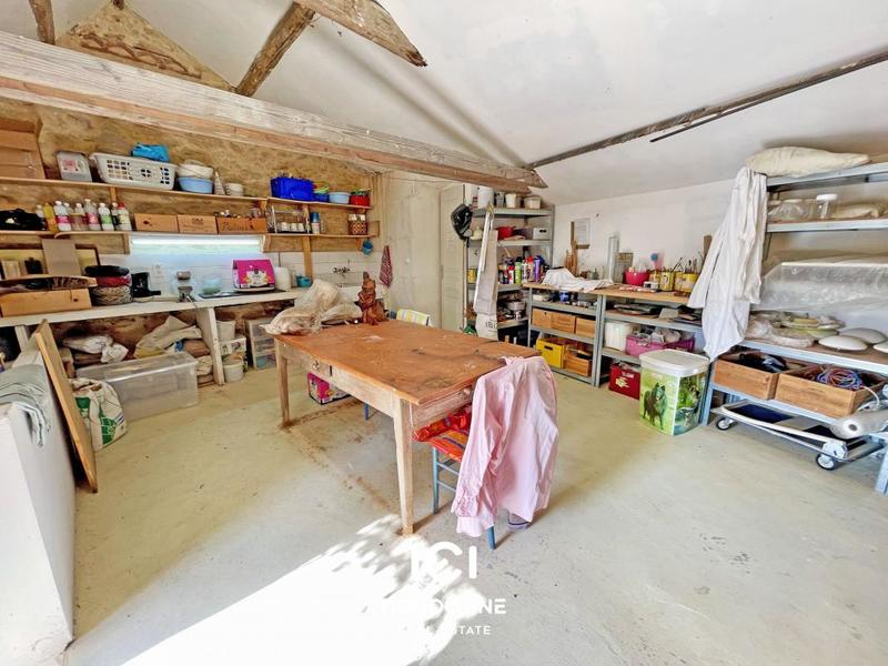 Propriété - 340 m² - 8 pièces