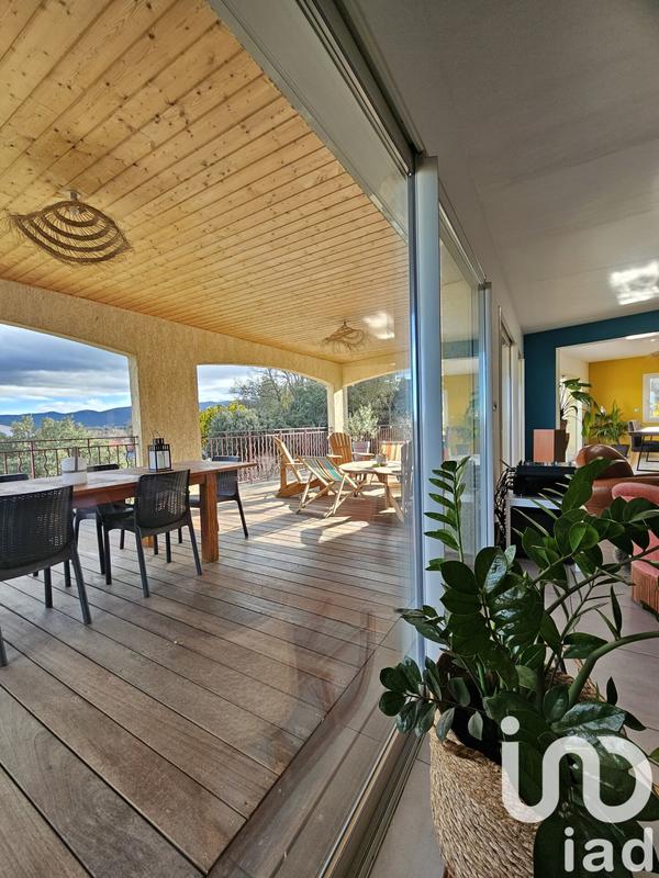 Maison - 327 m² - 11 pièces