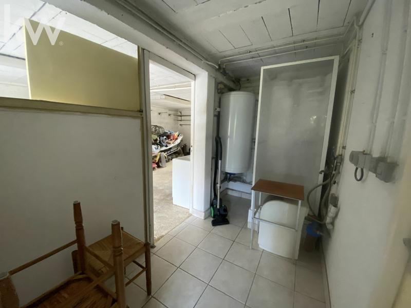 Maison traditionnelle - 100 m² - 5 pièces