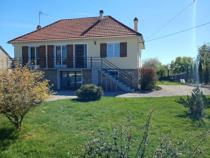 Maison - 121 m² - 5 pièces