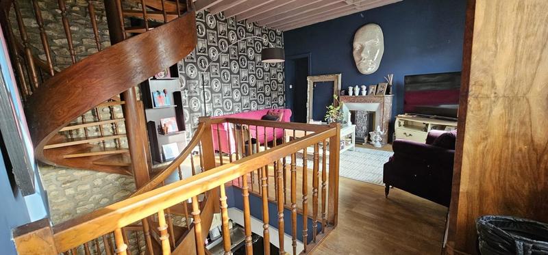 Maison - 129 m² - 7 pièces