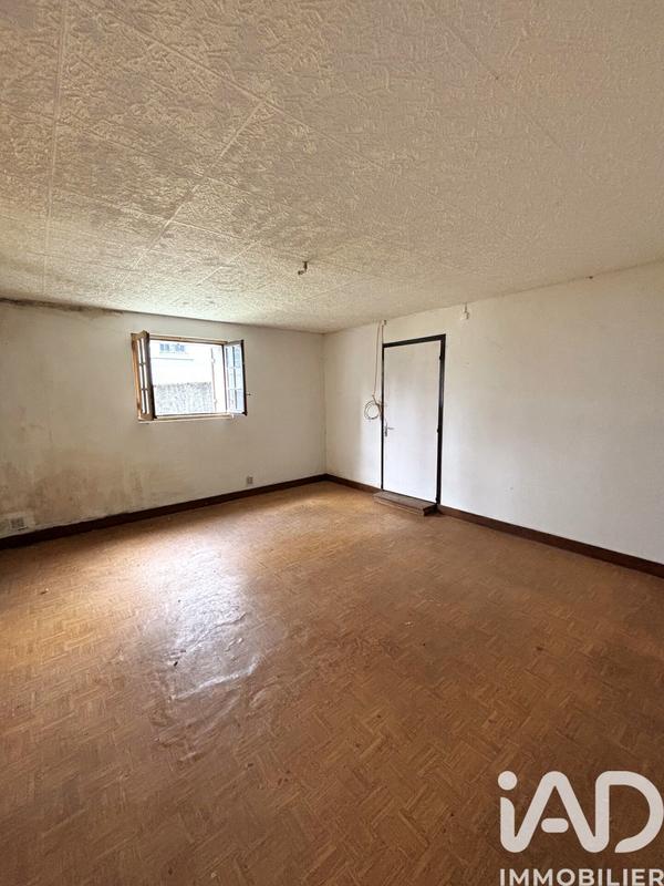 Maison - 140 m² - 5 pièces