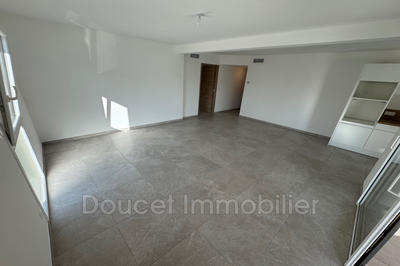 Appartement - 77 m² - 3 pièces