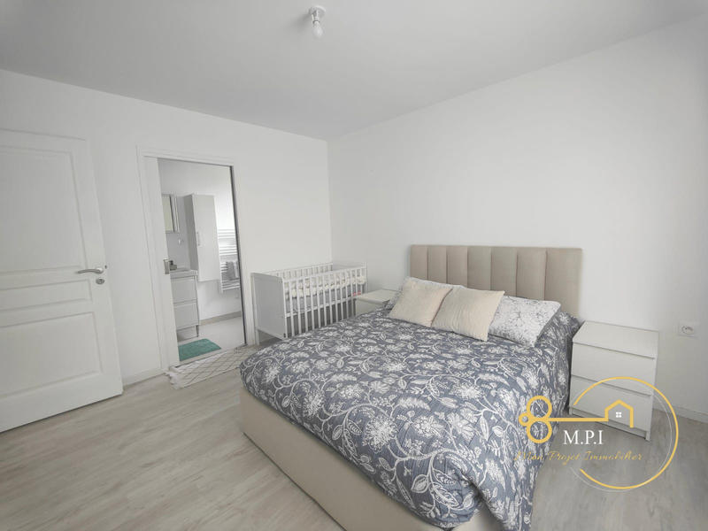 Maison contemporaine - 118 m² - 5 pièces