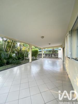 Maison - 75 m² - 4 pièces