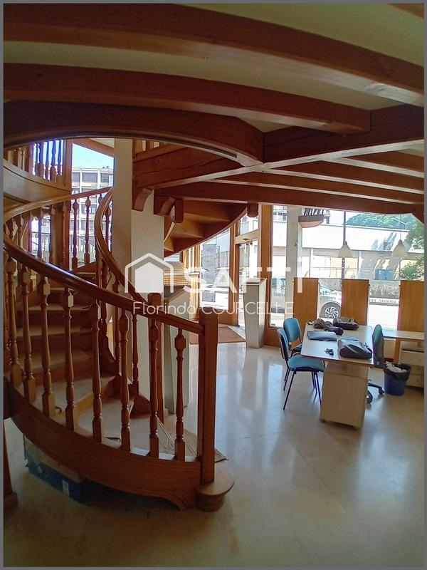 Local commercial - 119 m² - 2 pièces