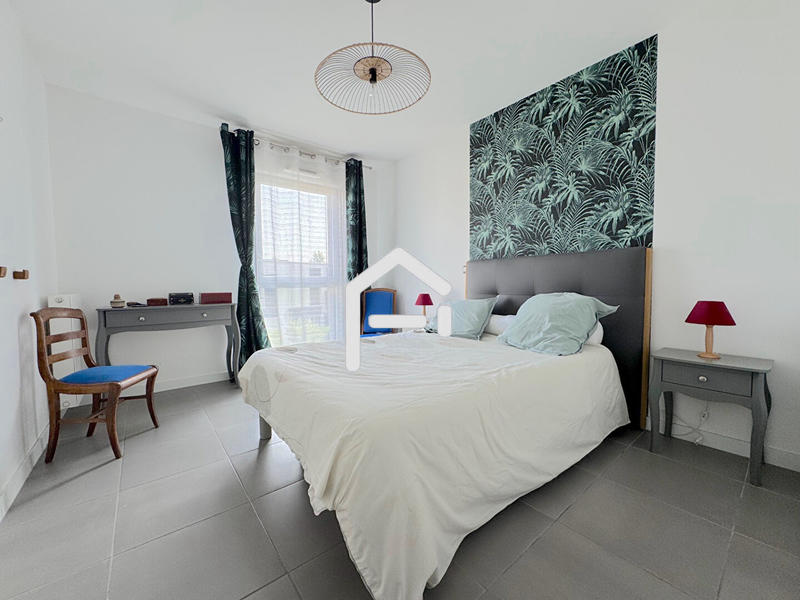 Appartement - 83 m² - 4 pièces