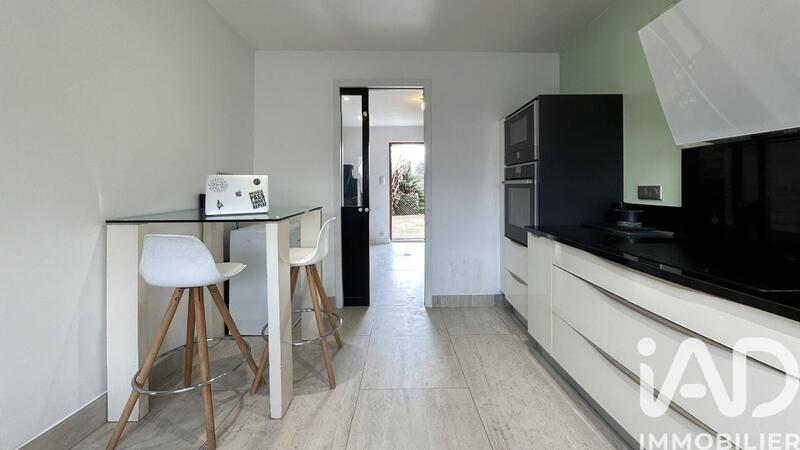 Maison - 155 m² - 6 pièces