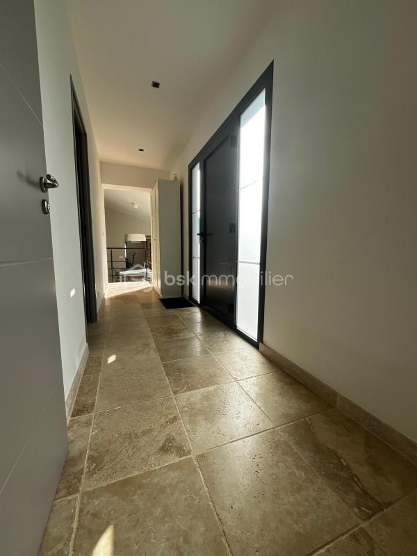 Maison - 168 m² - 6 pièces