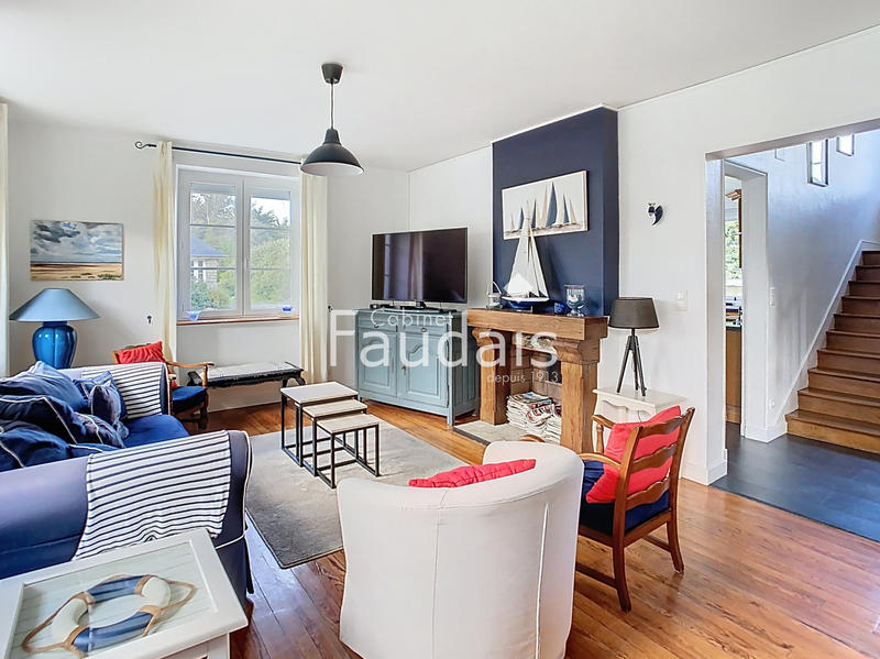 Villa - 100 m² - 7 pièces