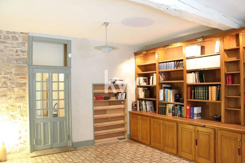 Maison bourgeoise - 290 m² - 9 pièces