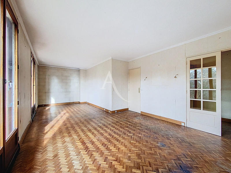 Appartement - 91 m² - 4 pièces