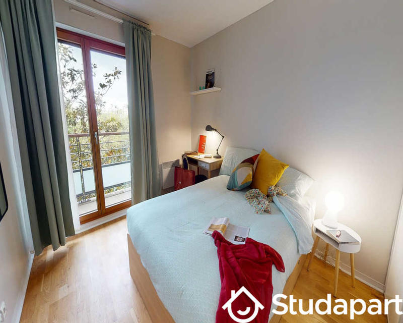 Chambre - 110 m² - 1 pièce