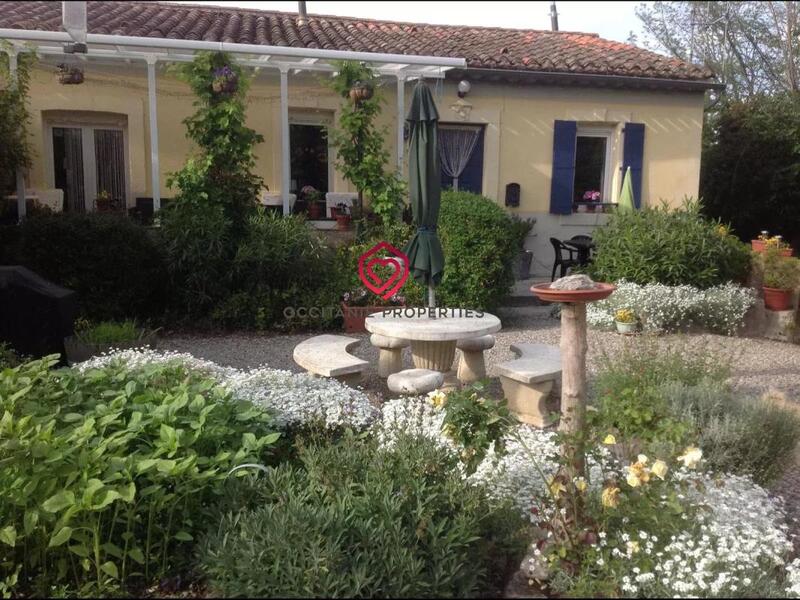 Maison - 245 m² - 13 pièces