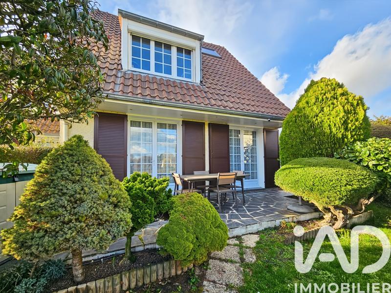 Maison - 121 m² - 5 pièces