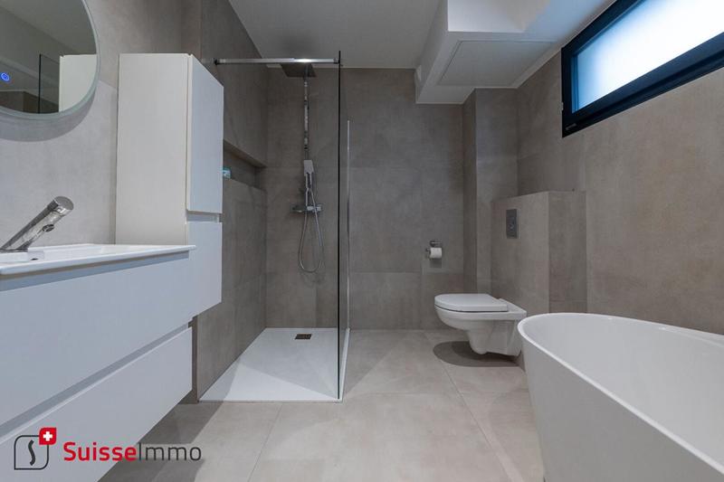 Maison - 170 m² - 6 pièces