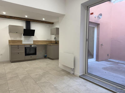 Maison - 99 m² - 4 pièces