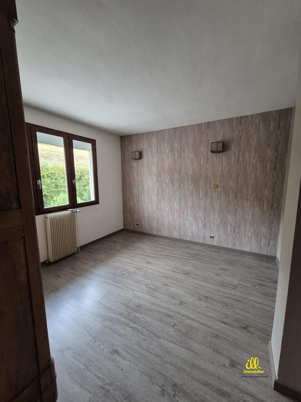 Maison - 127 m² - 6 pièces
