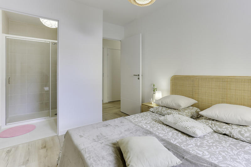 Appartement - 100 à 106 m² - 5 pièces