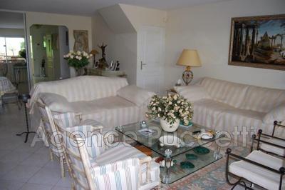 Appartement - 123 m² - 4 pièces