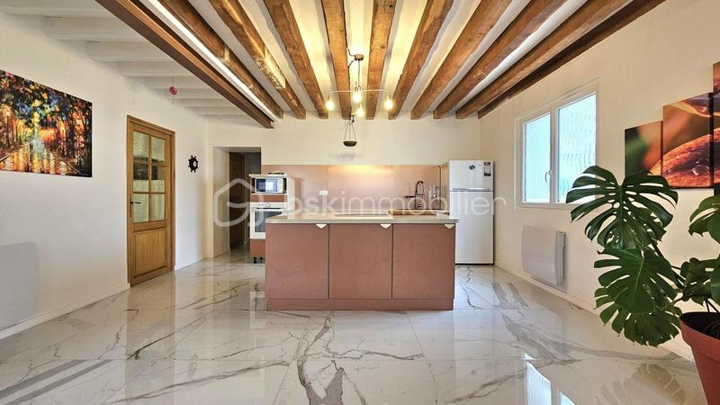 Maison de ville - 200 m² - 8 pièces