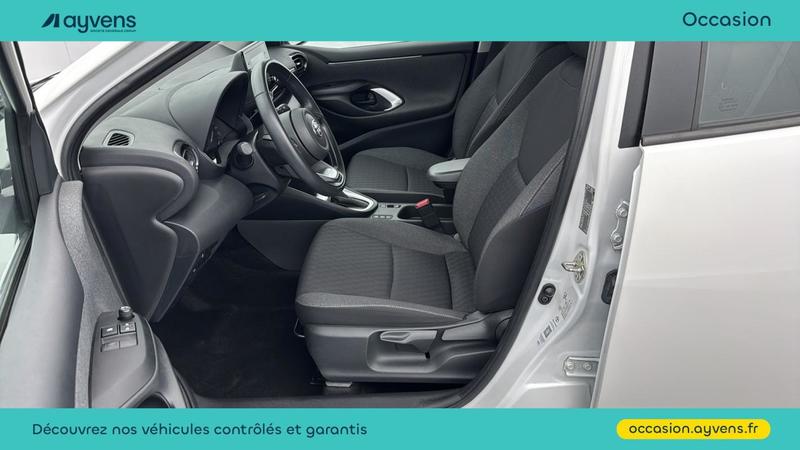 Toyota Yaris Hybrid 116h Dynamic Business 5p + Stage Academy