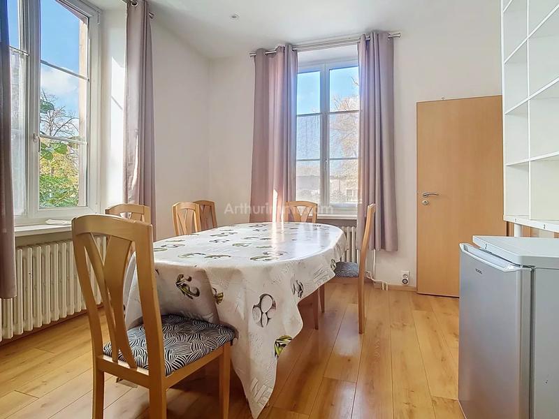 Immeuble - 165 m² - 15 pièces