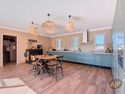 Maison - 141 m² - 5 pièces