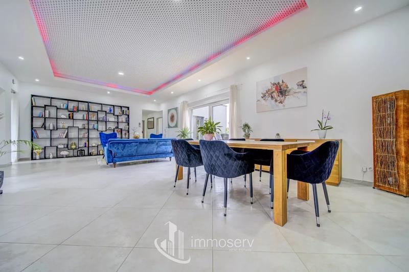 Maison - 149 m² - 6 pièces