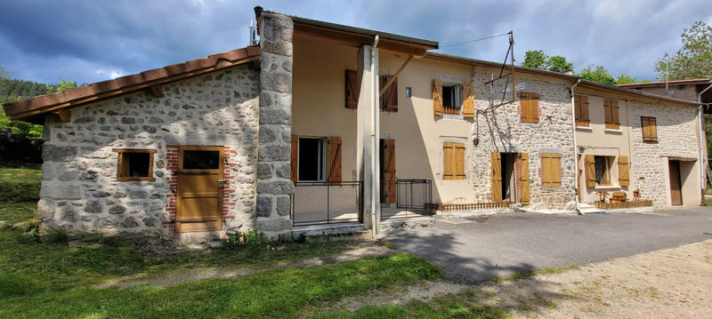 Maison - 210 m² - 9 pièces