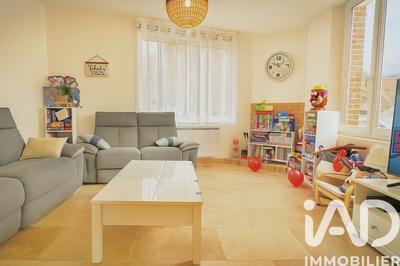 Maison - 92 m² - 5 pièces