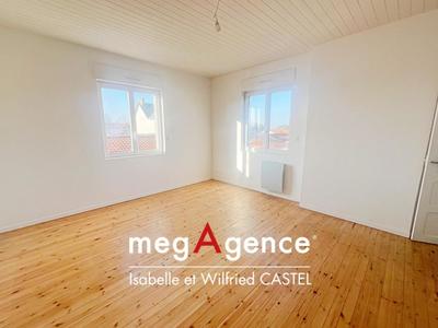 Maison - 111 m² - 4 pièces