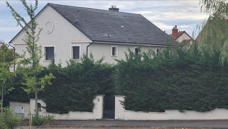 Maison - 258 m² - 6 pièces