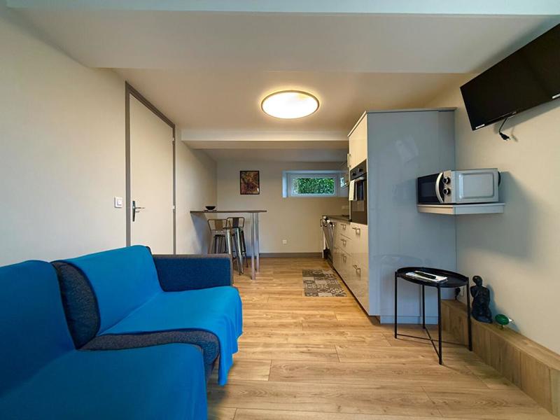 Maison - 220 m² - 8 pièces