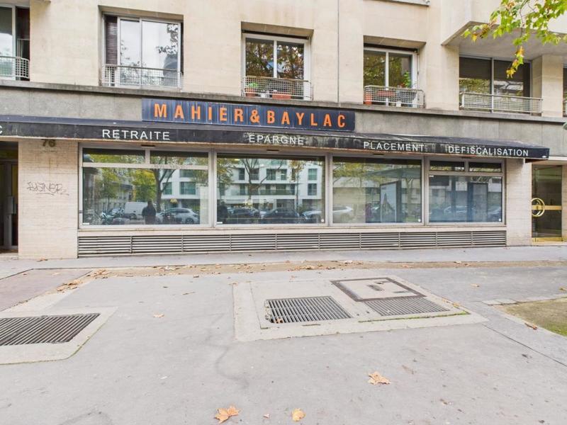 Local commercial - 151 m²