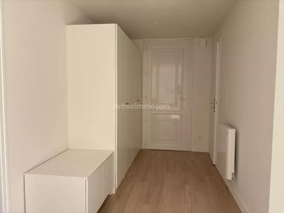 Appartement - 80 m² - 3 pièces