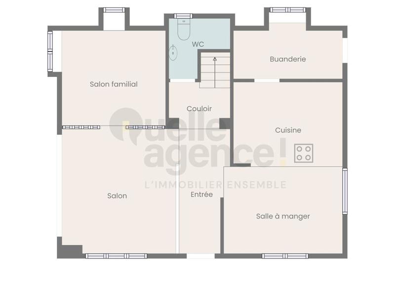 Maison - 160 m² - 8 pièces