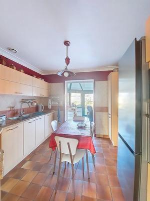 Maison - 171 m² - 7 pièces