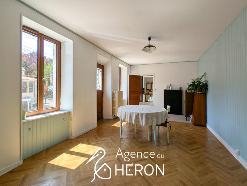 Maison - 133 m² - 6 pièces