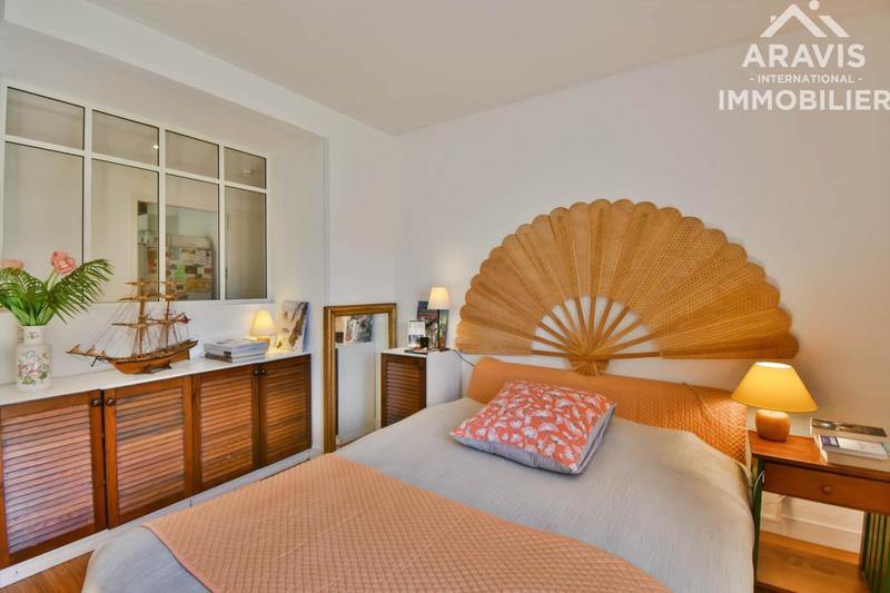 Appartement - 100 m² - 4 pièces