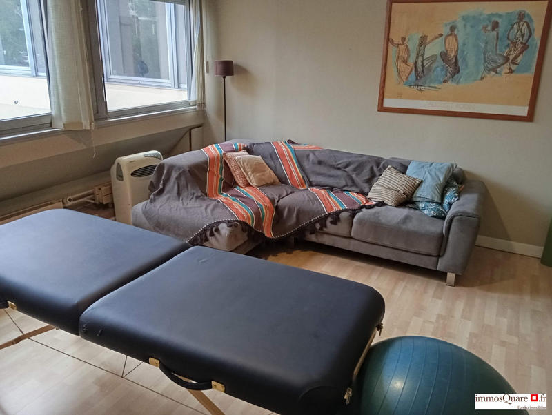 Bureau - 70 m² - 3 pièces