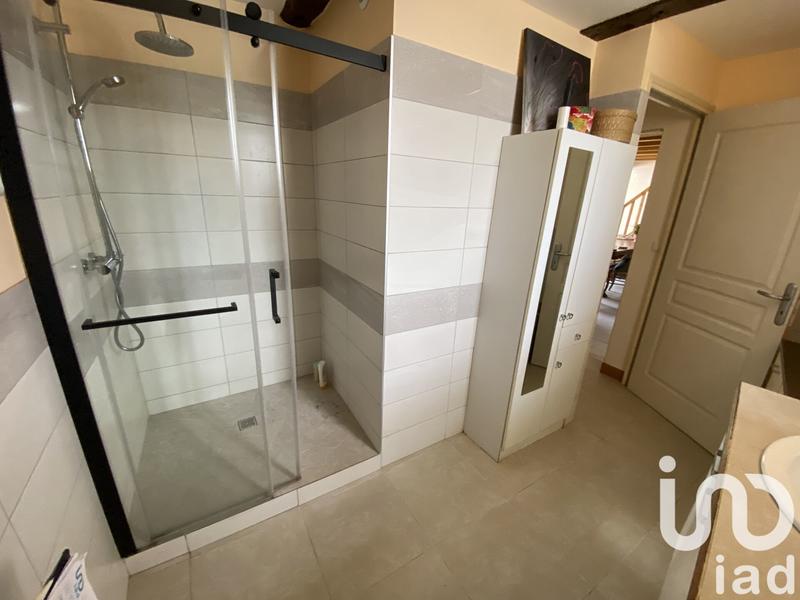 Maison - 200 m² - 6 pièces